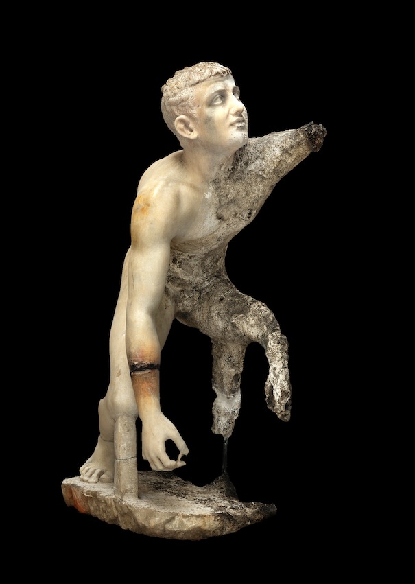 K* LifestyleLeadership karin-linxweiler.ch AntikenmuseumBaselCH DerVersunkeneSchatz SchiffswrackVonAntikythera Juengling © K.Xenikakis NationalArchaeologicalM