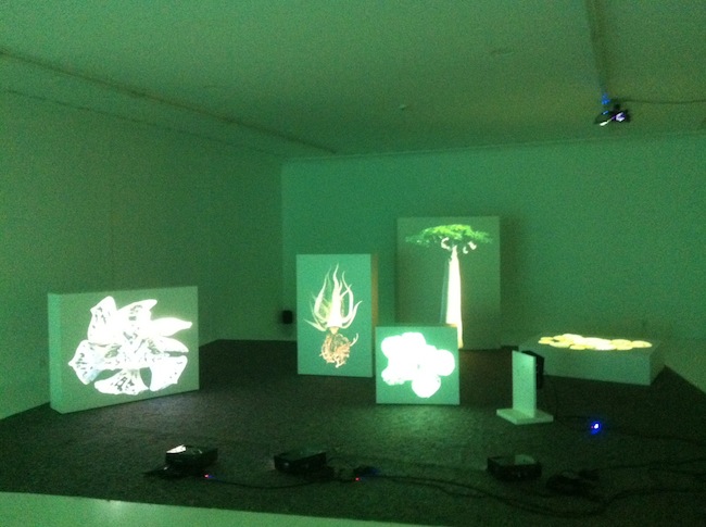 ©Karin-Linxweiler.ch at SmellTalk-HelmhausZürich-Forum-ElodiePong-Exhibition Installation